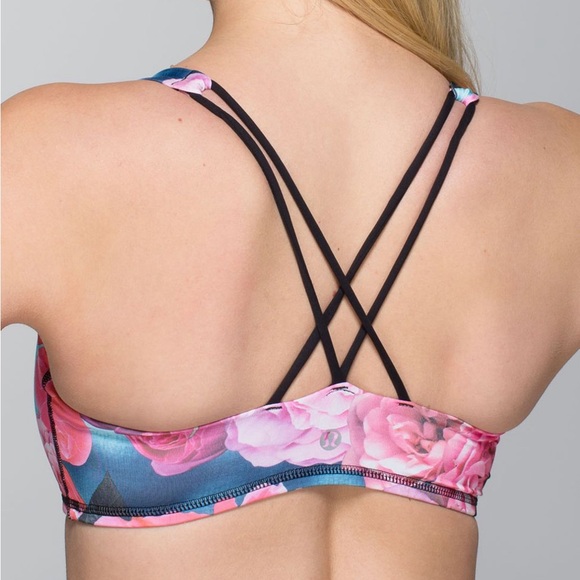 Lululemon free to be Rose print bra - Picture 2 of 6